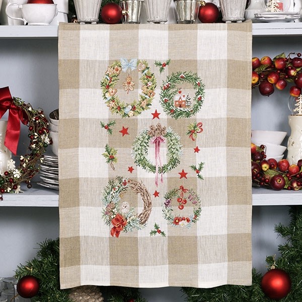 Les brodeuses parisiennes - Couronnes de Noel / Christmas Wreaths Tea towel
