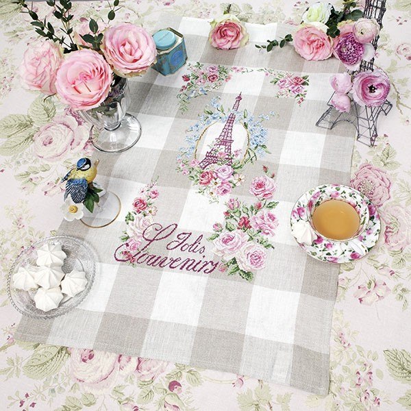 Кухонное полотенце La vie en rose / Жизнь в розовом цвете - набор для вышивания крестом Les brodeuses parisiennes / Парижские вышивальщицы